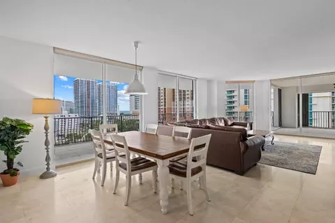 Undisclosed, Fort Lauderdale, FL 33316