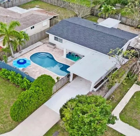 4771 NE 5th, Oakland Park, FL 33334