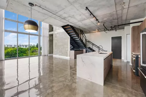 445 N Andrews Ave #402, Fort Lauderdale, FL 33301