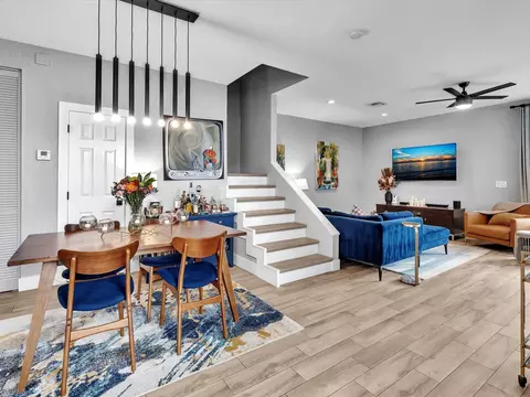 117 NW 11th St #117, Fort Lauderdale, FL 33311