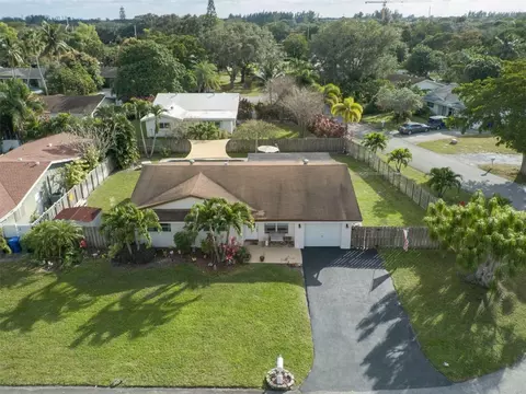 3330 NW 65th, Fort Lauderdale, FL 33309