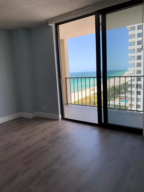 2625 Collins Ave #1802, Miami Beach, FL 33140