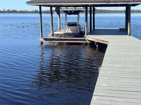 219 Lake Josephine Shores Rd, Sebring, FL 33875