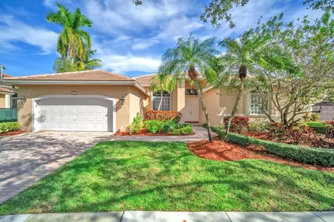 2984 Oakbrook, Weston, FL 33332