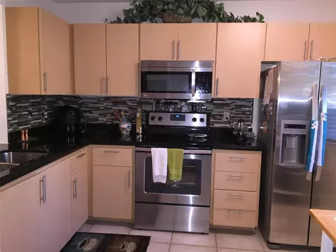 Undisclosed, Plantation, FL 33322