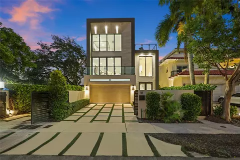 18 SE 11th Ave #1, Fort Lauderdale, FL 33301