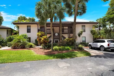 9286 Sabal Rdg #D, Boca Raton, FL 33428