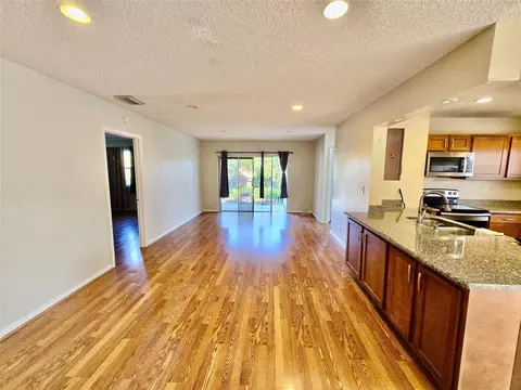 12137 Royal Palm Blvd #5E, Coral Springs, FL 33065