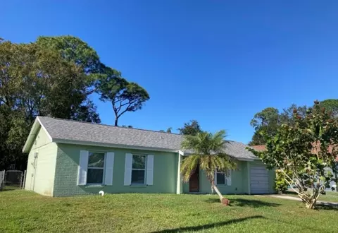 276 Avens, Palm Bay, FL 32907