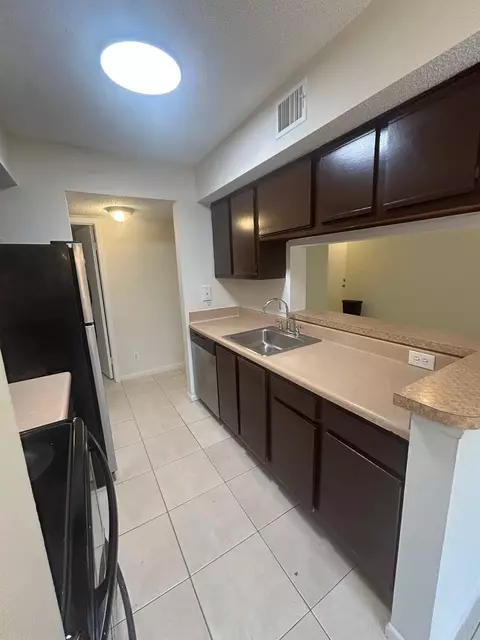 5760 Rock Island Rd #327, Tamarac, FL 33319