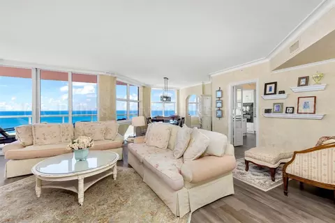 2100 N Ocean #16B, Fort Lauderdale, FL 33305