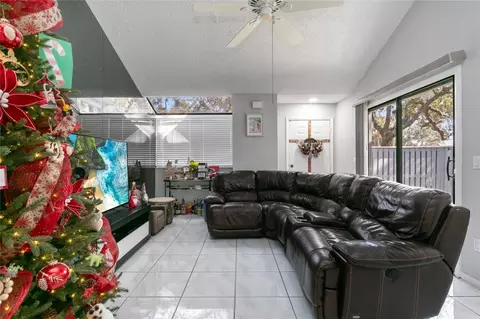 1832 Adventure #1832, North Lauderdale, FL 33068