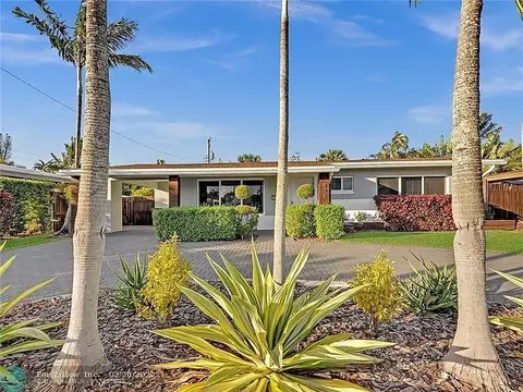 809 NW 28th St, Wilton Manors, FL 33311