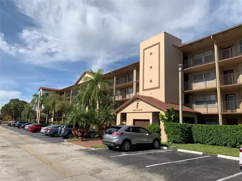 13455 SW 16th #107F, Pembroke Pines, FL 33027