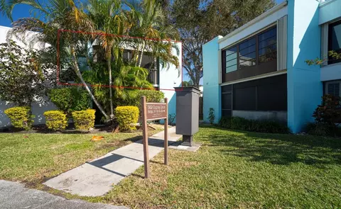 502 Osprey #17C, Delray Beach, FL 33444