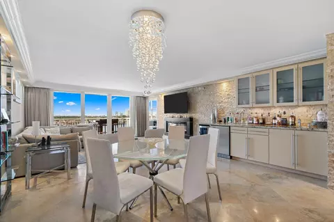 511 Bayshore Dr #807, Fort Lauderdale, FL 33304