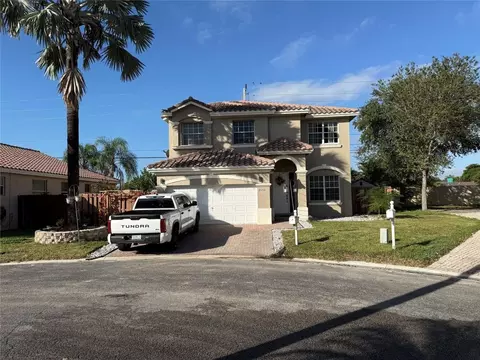 2150 NW 100th, Pembroke Pines, FL 33024