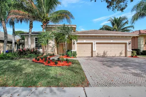 19245 SW 66, Fort Lauderdale, FL 33332