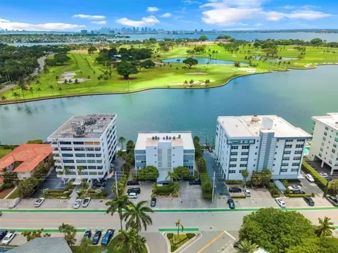 9200 W Bay Harbor Dr #1B, Bay Harbor Islands, FL 33154