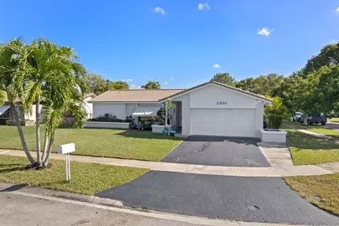 2501 NW 98th Ln, Coral Springs, FL 33065