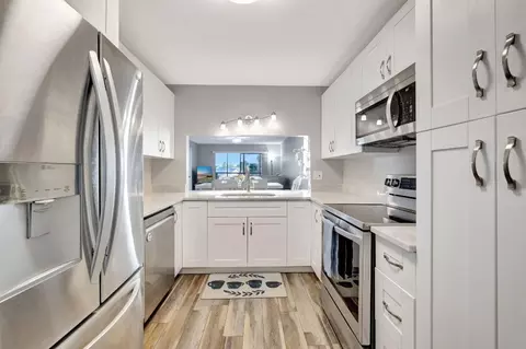 9565 N Belfort Cir #206, Fort Lauderdale, FL 33321