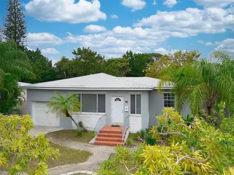 2623 Funston, Hollywood, FL 33020