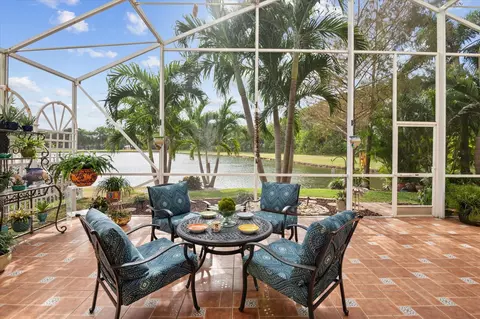 8958 Sonoma Lk, Boca Raton, FL 33434