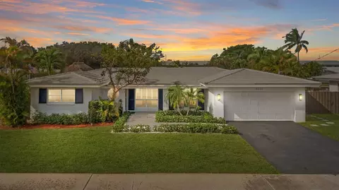 6231 NE 19th, Fort Lauderdale, FL 33308