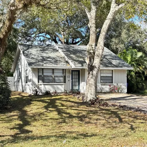 25 47th, Vero Beach, FL 32968