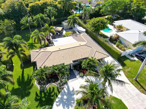 112 SW 24th Ave, Boynton Beach, FL 33435