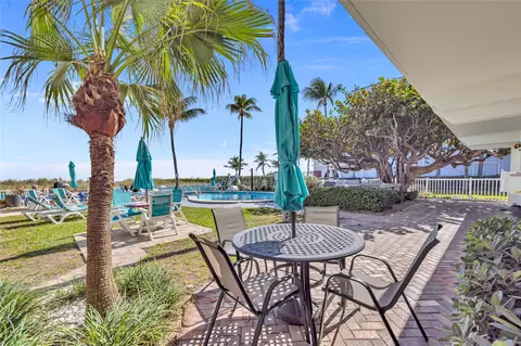4520 El Mar Dr #1, Fort Lauderdale, FL 33308