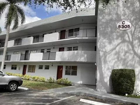 8305 NW 61st St #C307, Tamarac, FL 33321