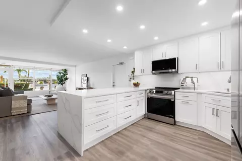 215 N Birch Rd #1C, Fort Lauderdale, FL 33304