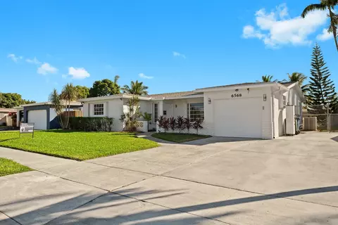 6568 NW 3rd St, Margate, FL 33063