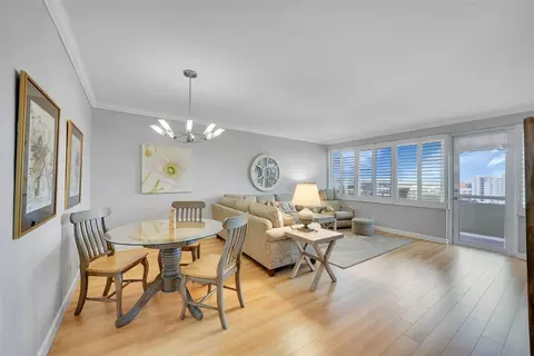 3200 NE 36 #902, Fort Lauderdale, FL 33308