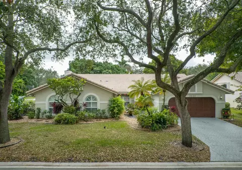 1900 Augusta Ter, Coral Springs, FL 33071