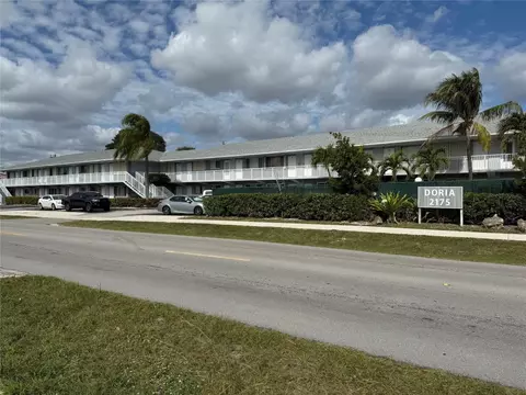 2175 NE 56th #105, Fort Lauderdale, FL 33308