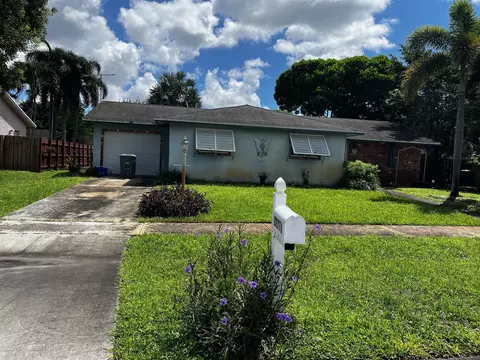 22776 Neptune Rd, Boca Raton, FL 33428