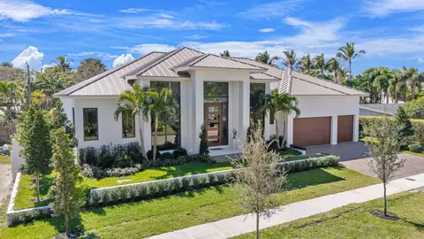 2724 NE 21st Ct, Fort Lauderdale, FL 33305
