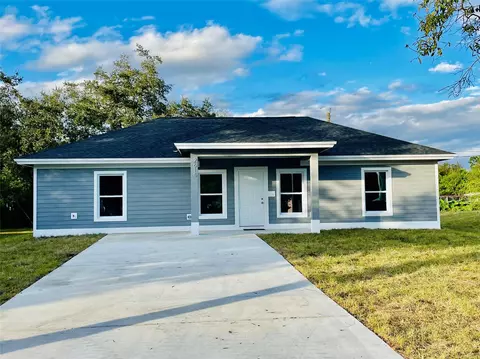 2615 NW 4th St, Okeechobee, FL 34972
