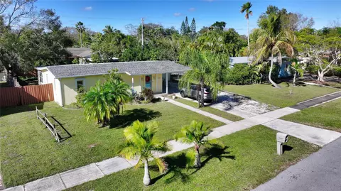 1745 30th Ave, Vero Beach, FL 32960