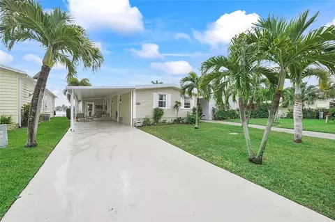 5450 Lagoon, Fort Lauderdale, FL 33312