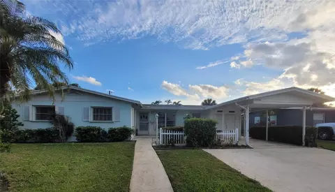 305 Riverdale, Palm Springs, FL 33461