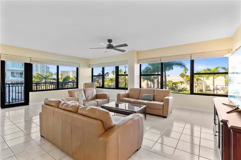 3800 Galt Ocean Dr #311, Fort Lauderdale, FL 33308