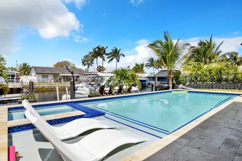 421 SE 14th, Pompano Beach, FL 33060