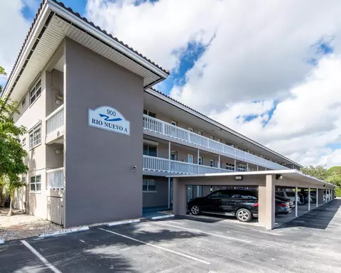 900 SW 12th St #105, Fort Lauderdale, FL 33315
