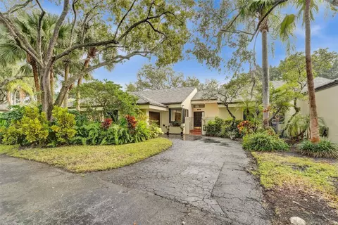 404 NW 97th #404, Plantation, FL 33324