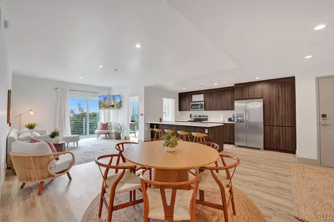 1938 Jackson #504, Hollywood, FL 33020