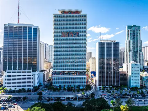 50 Biscayne Blvd #1511, Miami, FL 33132