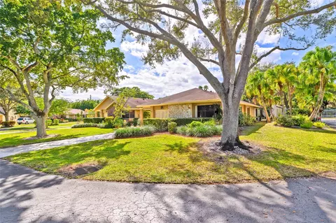 2463 Episa Ave, Coconut Creek, FL 33063
